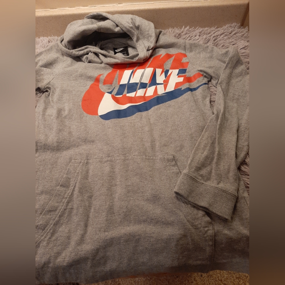 Nike Hooded Pullover Size XL